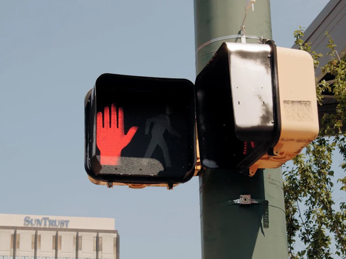 How Modern Detection Devices Improve Traffic Light Performance